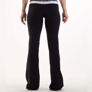 LULULEMON EUC - like new Groove Pant